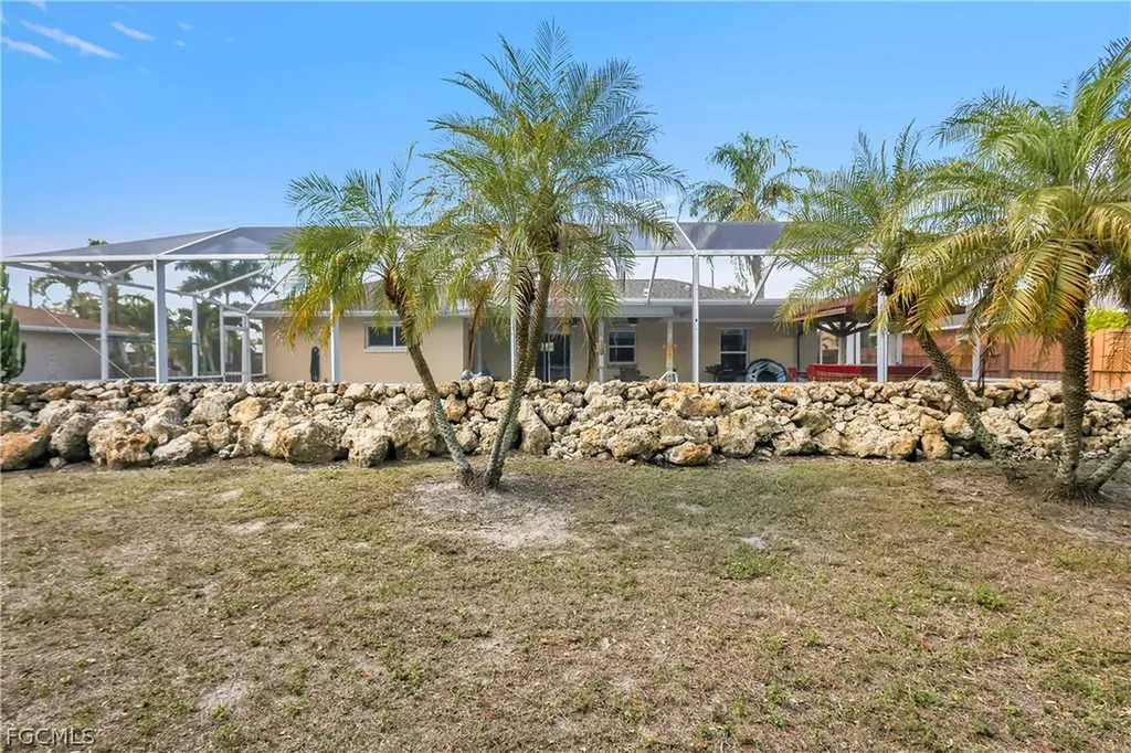 4013 SW 2nd Place Cape Coral FL 33914