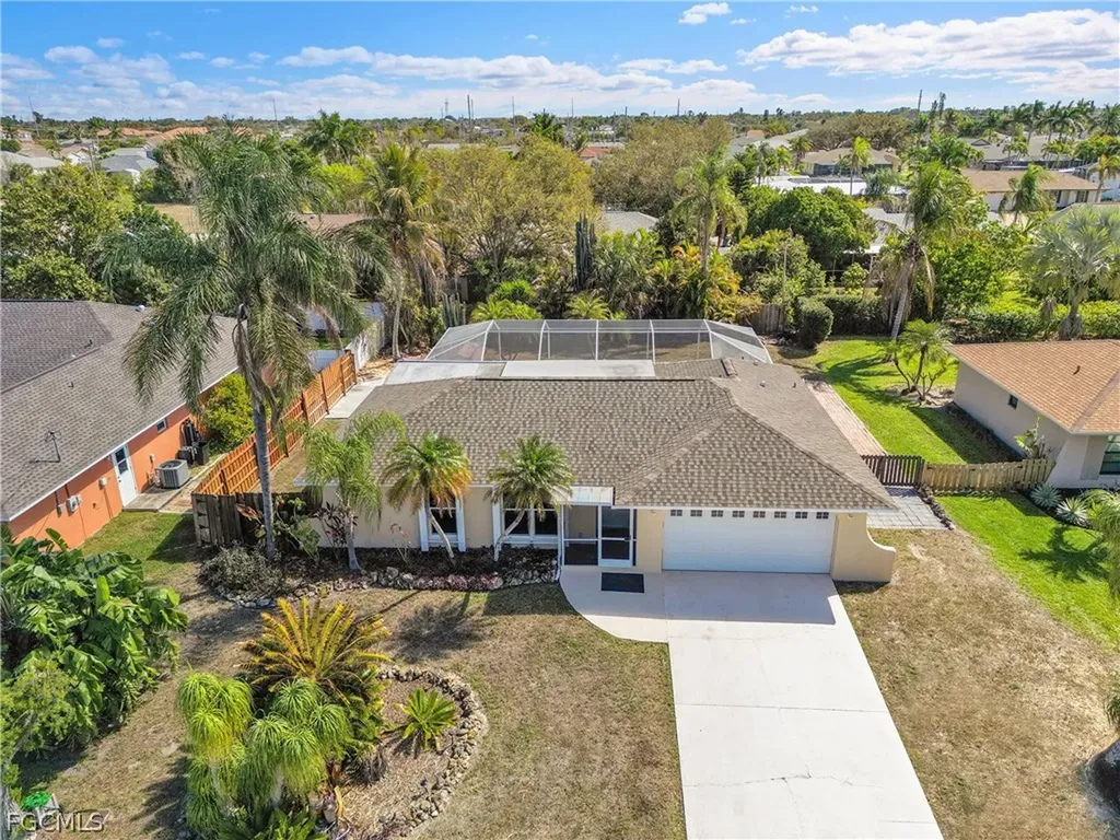 4013 SW 2nd Place Cape Coral FL 33914