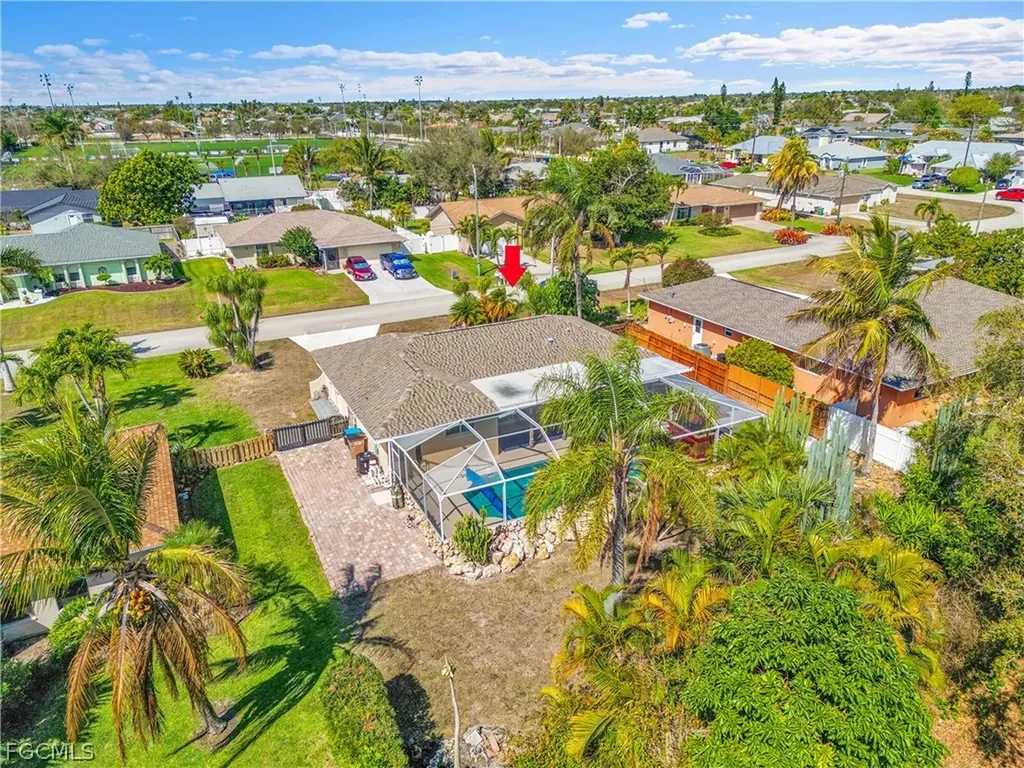 4013 SW 2nd Place Cape Coral FL 33914