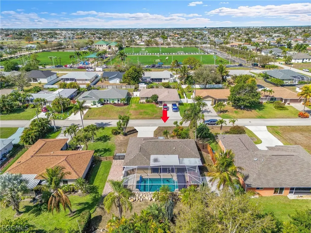 4013 SW 2nd Place Cape Coral FL 33914