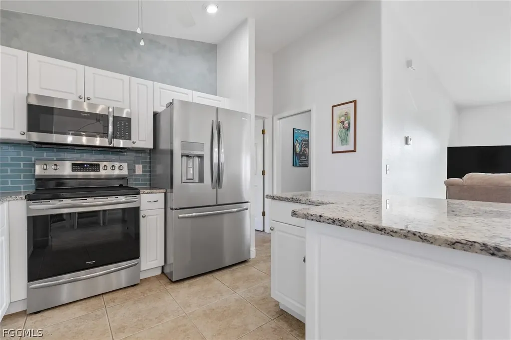 1640 NW 31st Avenue Cape Coral FL 33993