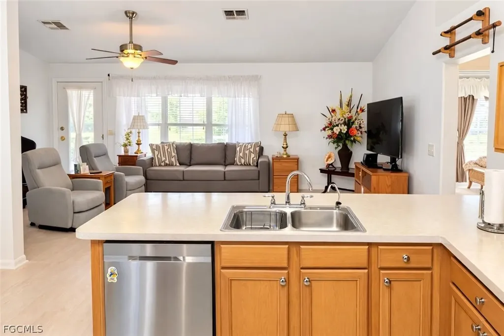3006 SW 15th Place Cape Coral FL 33914