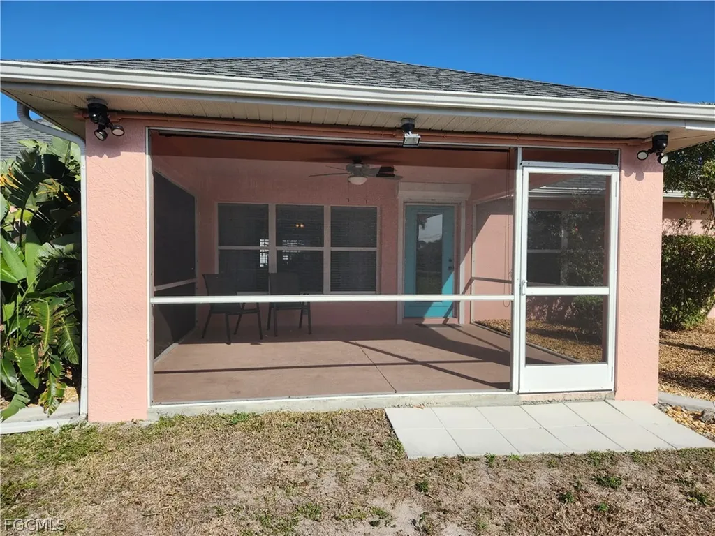 3006 SW 15th Place Cape Coral FL 33914