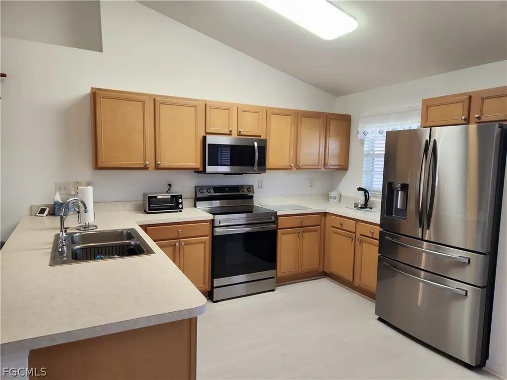 3006 SW 15th Place Cape Coral FL 33914