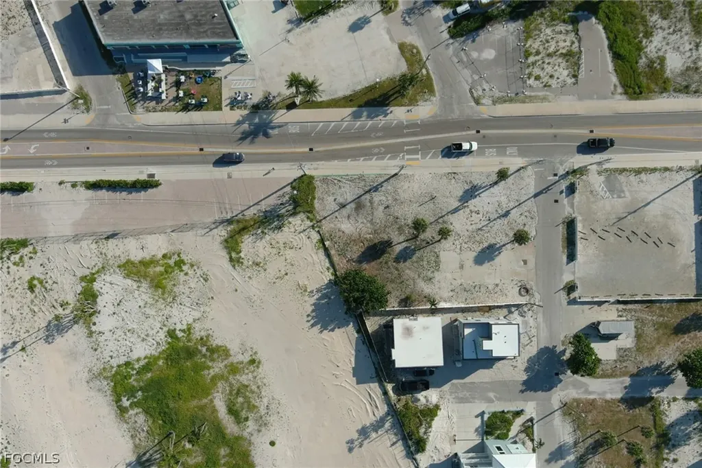 81 Mango Street Fort Myers Beach FL 33931
