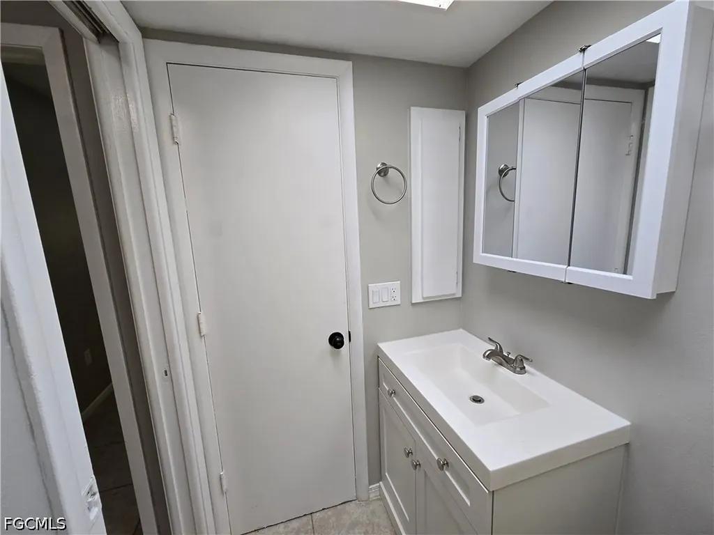 7752 Tamara Lee Court Fort Myers FL 33907