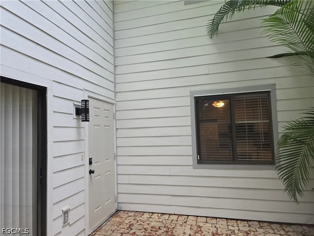 7752 Tamara Lee Court Fort Myers FL 33907