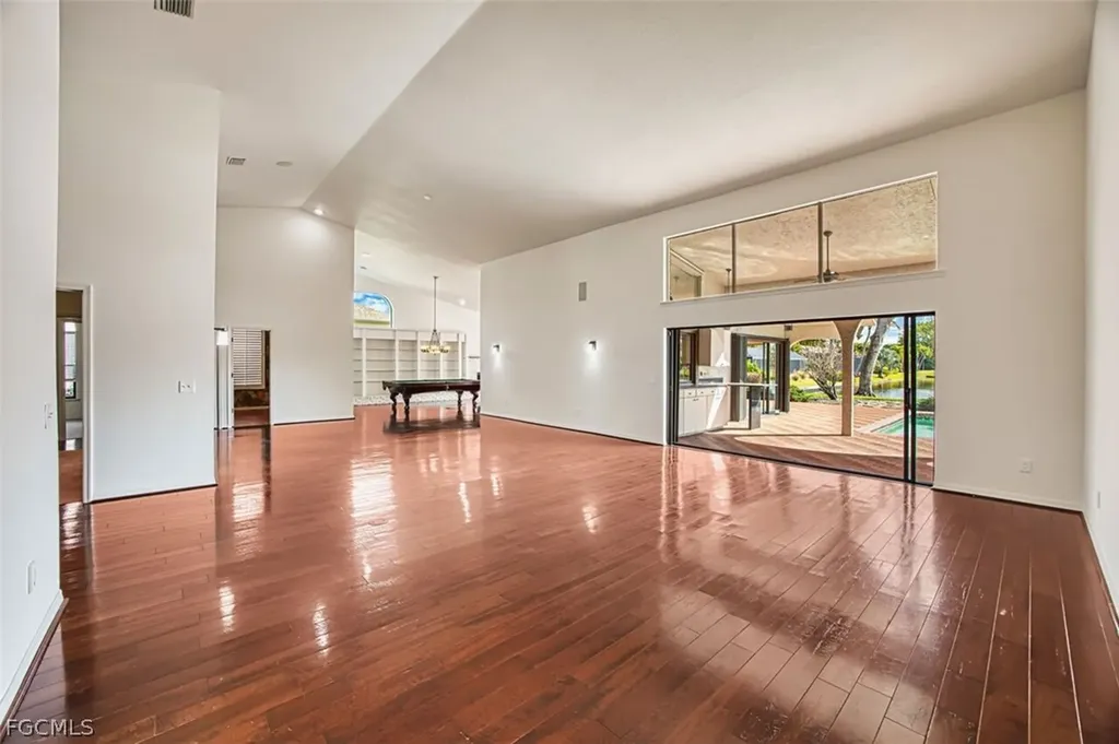 6896 Erin Marie Court Fort Myers FL 33919