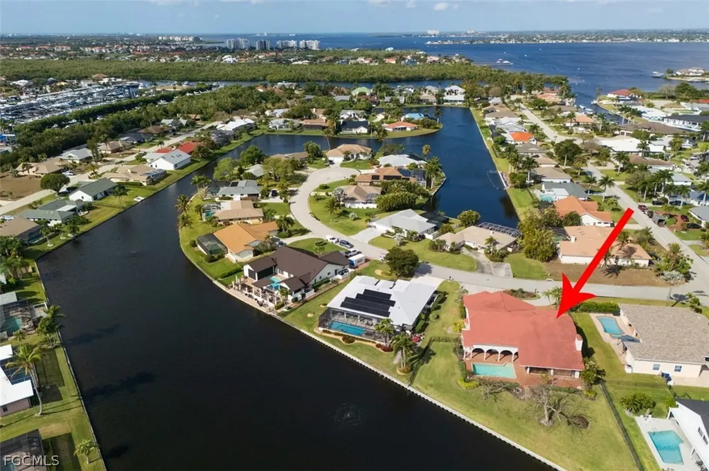 6896 Erin Marie Court Fort Myers FL 33919