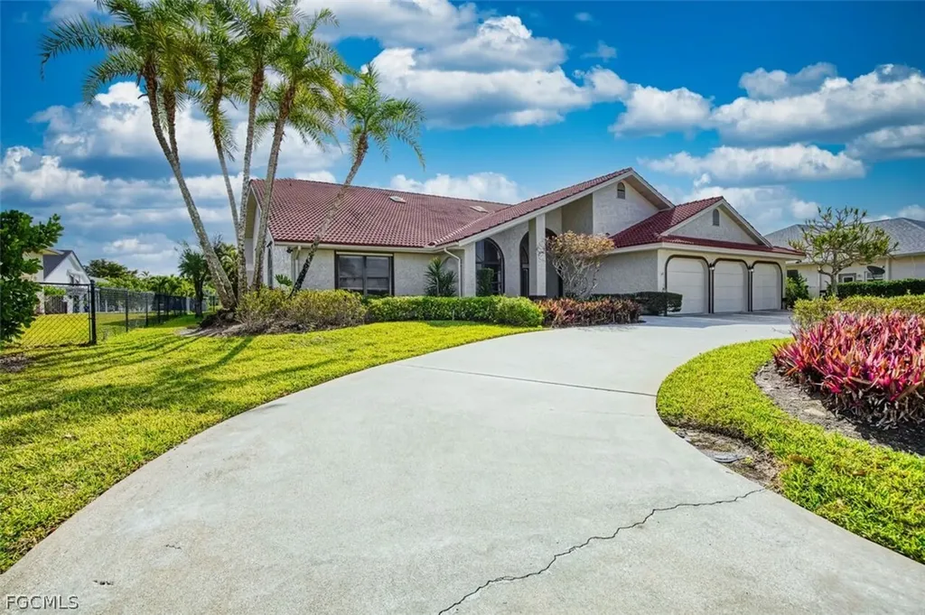 6896 Erin Marie Court Fort Myers FL 33919