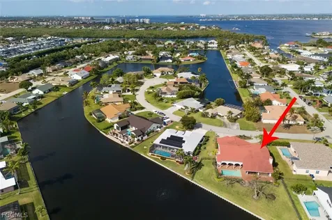 6896 Erin Marie Court Fort Myers FL 33919
