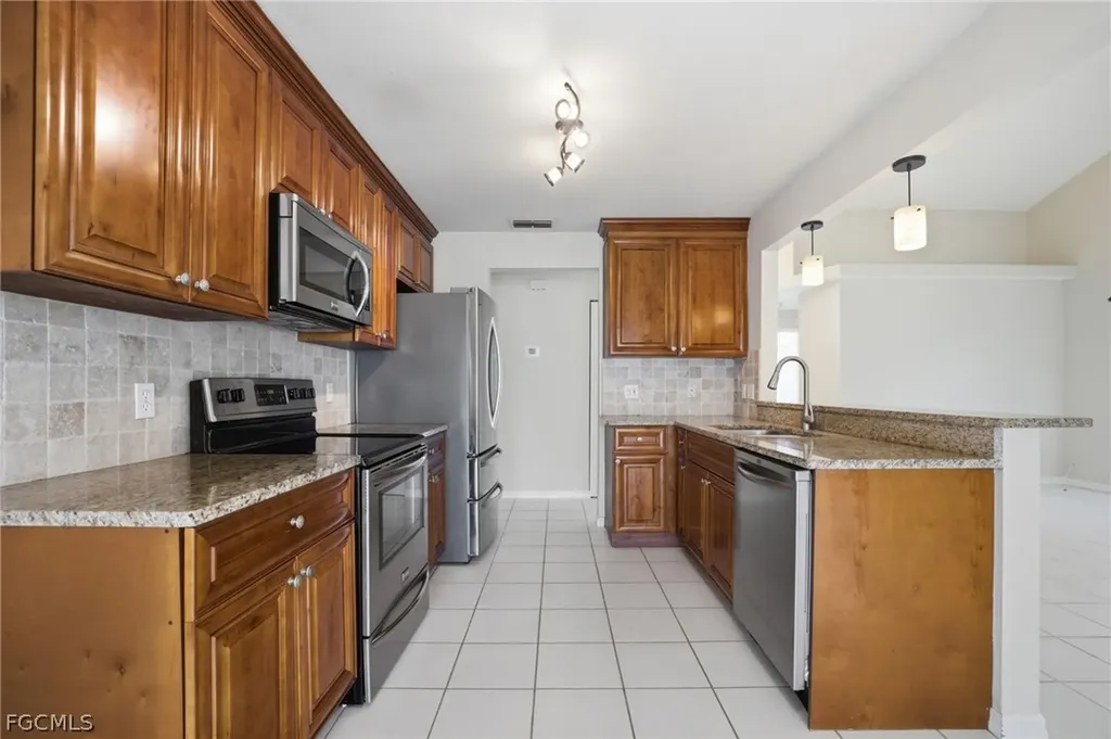 15036 Cloverdale Drive Fort Myers FL 33919