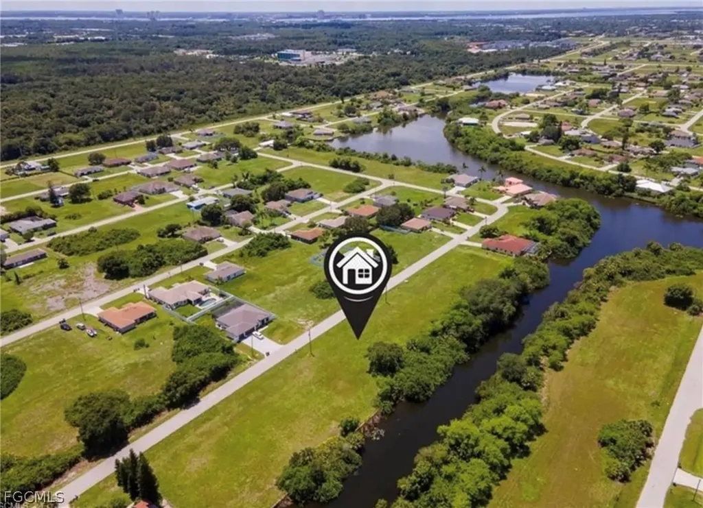 2206 NE 22nd Avenue Cape Coral FL 33909