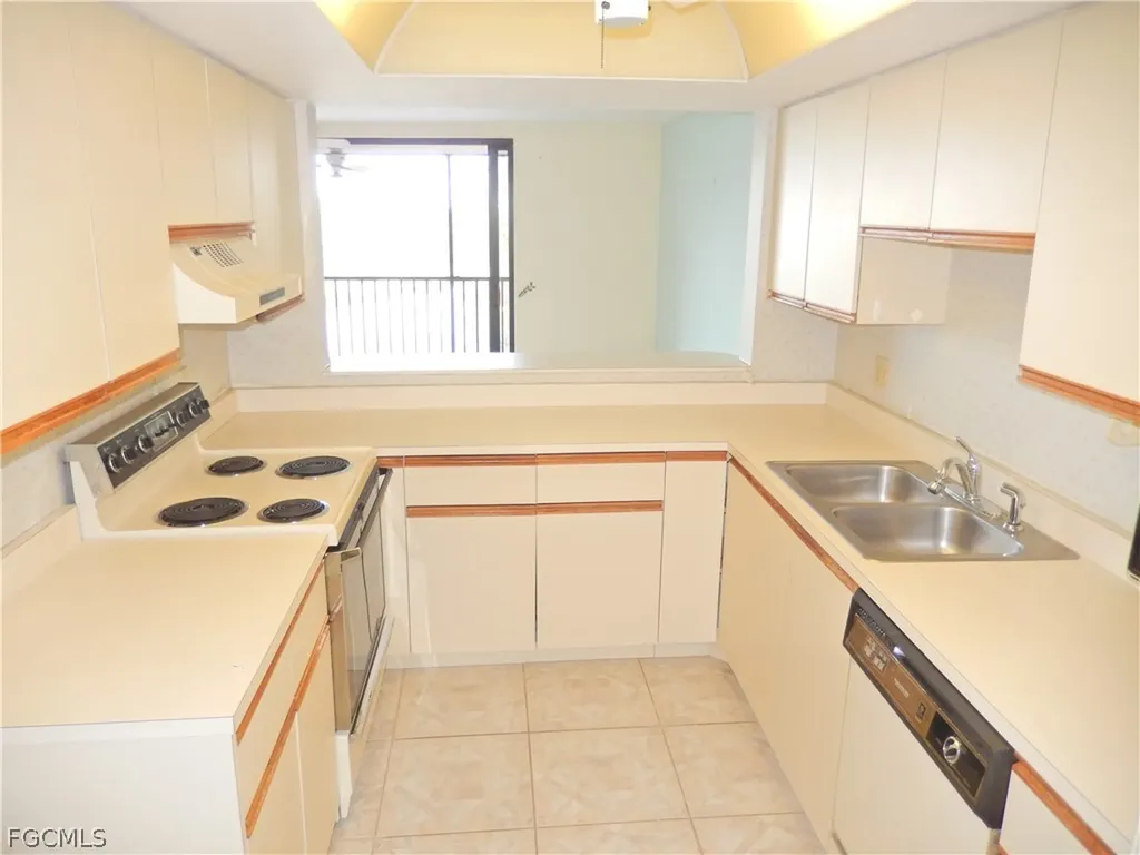7119 Lakeridge View Court Fort Myers FL 33907