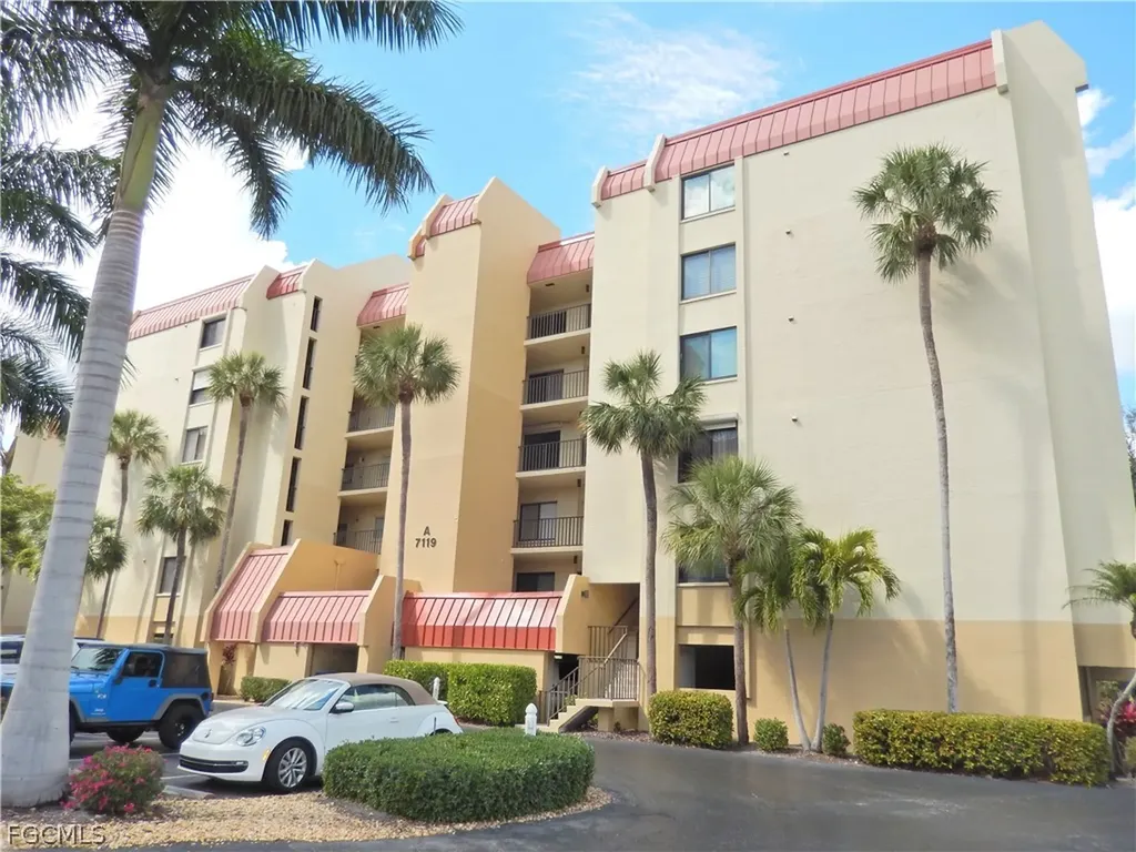 7119 Lakeridge View Court Fort Myers FL 33907