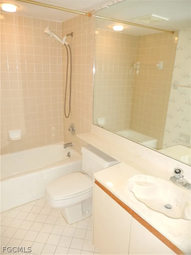 7119 Lakeridge View Court Fort Myers FL 33907
