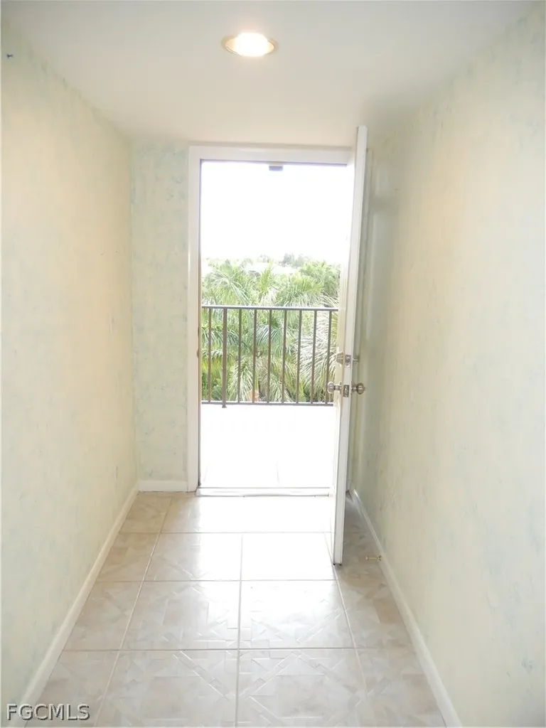 7119 Lakeridge View Court Fort Myers FL 33907
