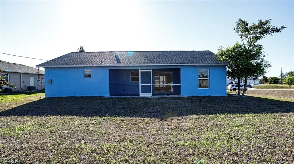 2419 NE 23rd Avenue Cape Coral FL 33909