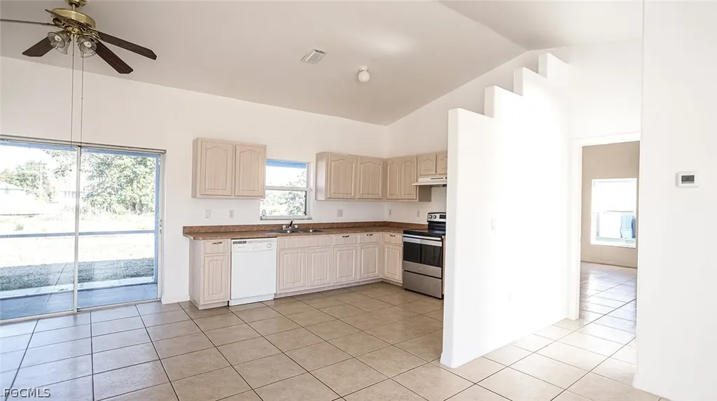 2419 NE 23rd Avenue Cape Coral FL 33909