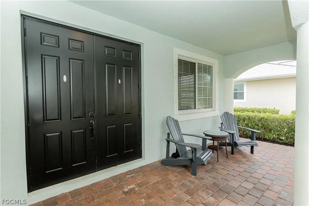 2419 Ashbury Circle Cape Coral FL 33991