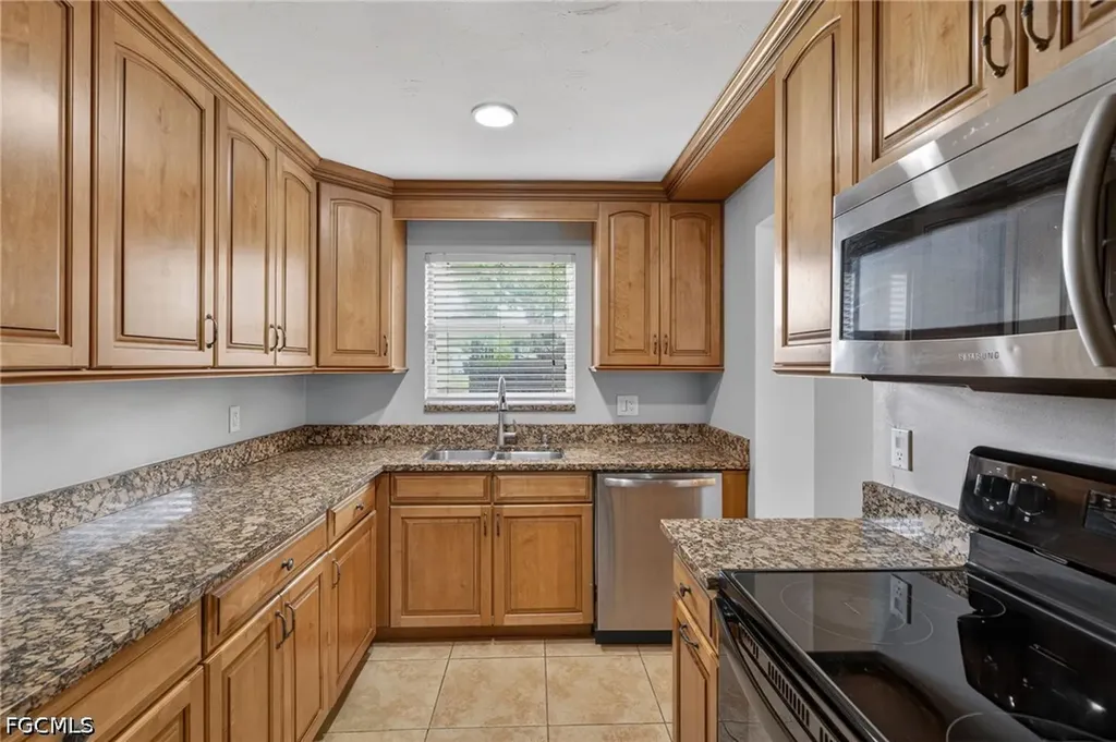 2436 Ephraim Avenue Fort Myers FL 33907