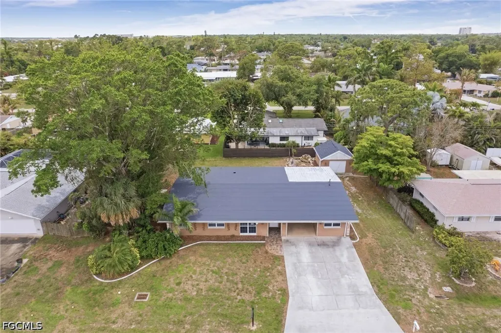 2436 Ephraim Avenue Fort Myers FL 33907