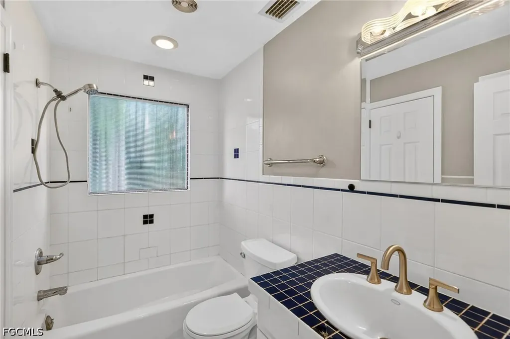 2436 Ephraim Avenue Fort Myers FL 33907