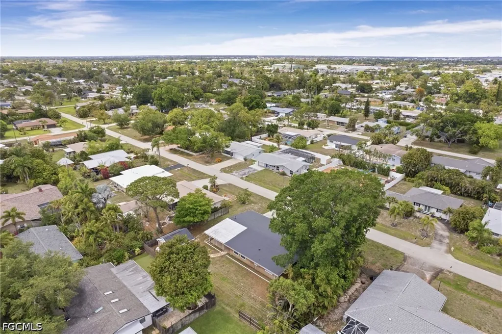 2436 Ephraim Avenue Fort Myers FL 33907