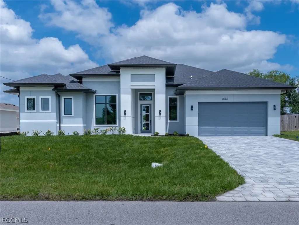 1625 SW 4th Street Cape Coral FL 33991