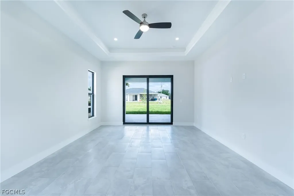 1625 SW 4th Street Cape Coral FL 33991