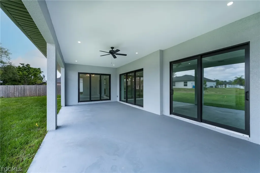 1625 SW 4th Street Cape Coral FL 33991
