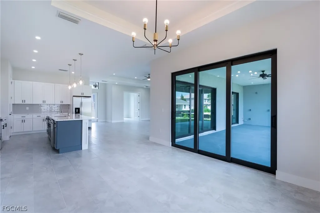 1625 SW 4th Street Cape Coral FL 33991