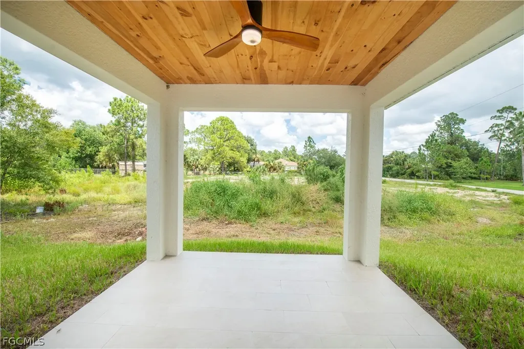 3407 E 5th Street Lehigh Acres FL 33972