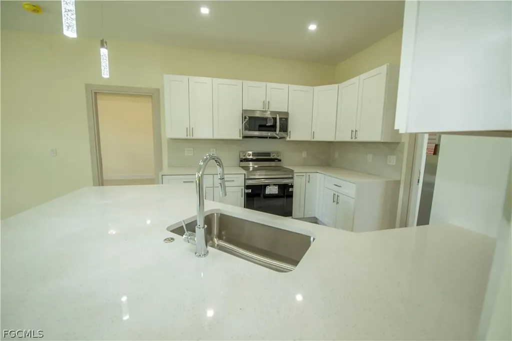 3407 E 5th Street Lehigh Acres FL 33972