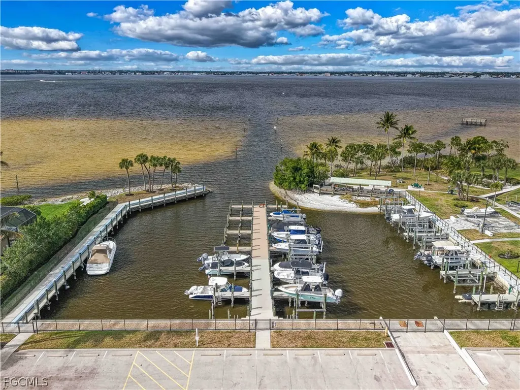 14589 Laguna Drive Fort Myers FL 33908