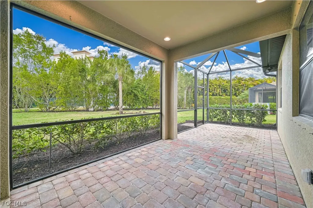 14589 Laguna Drive Fort Myers FL 33908