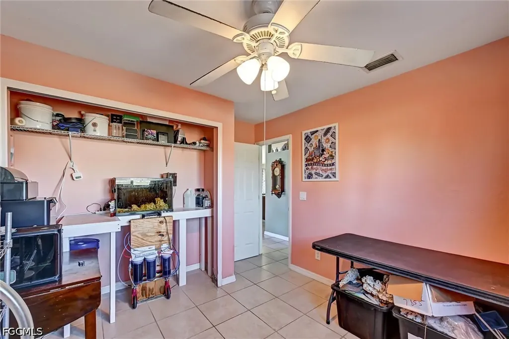 1942 NE 15th Street Cape Coral FL 33909