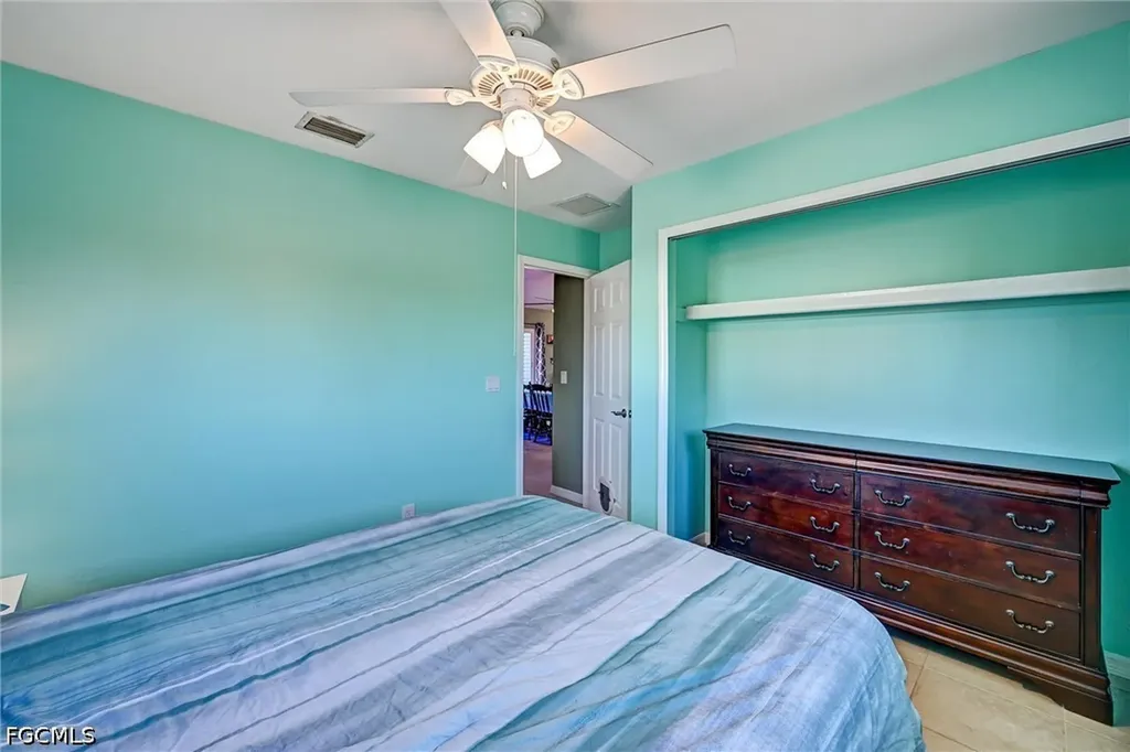 1942 NE 15th Street Cape Coral FL 33909