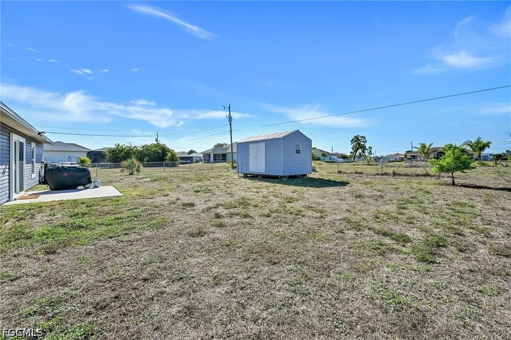 1942 NE 15th Street Cape Coral FL 33909