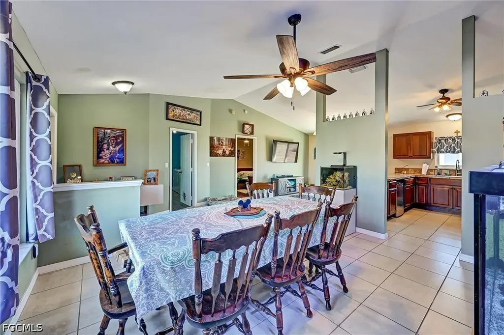 1942 NE 15th Street Cape Coral FL 33909