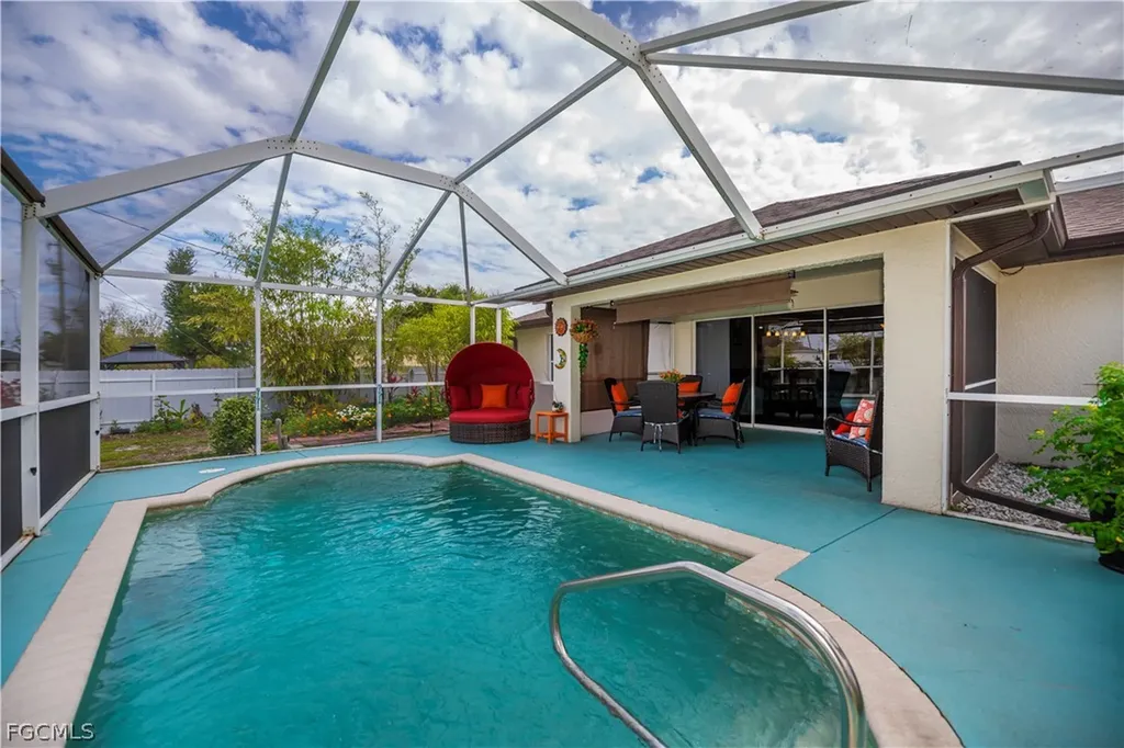 2600 NW 3rd Avenue Cape Coral FL 33993