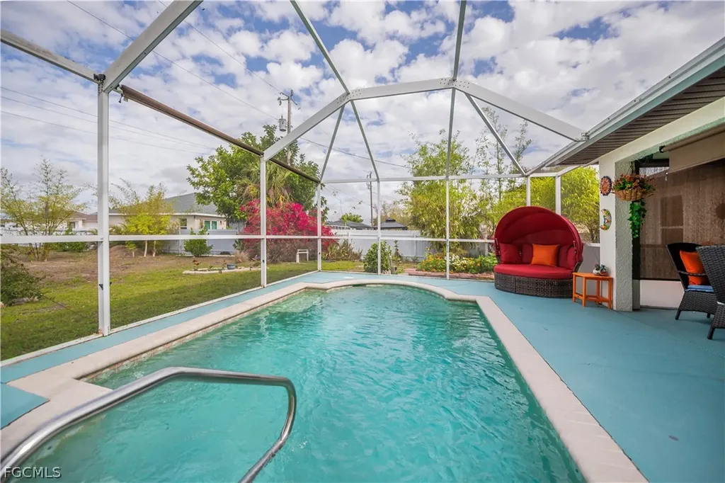 2600 NW 3rd Avenue Cape Coral FL 33993
