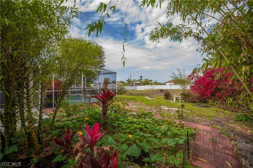 2600 NW 3rd Avenue Cape Coral FL 33993