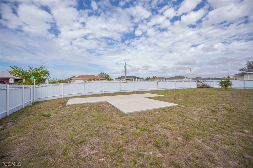 2600 NW 3rd Avenue Cape Coral FL 33993