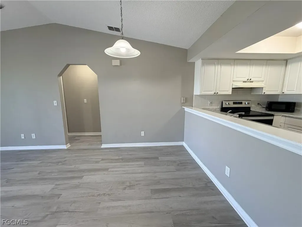 823 Gleason Parkway Cape Coral FL 33914