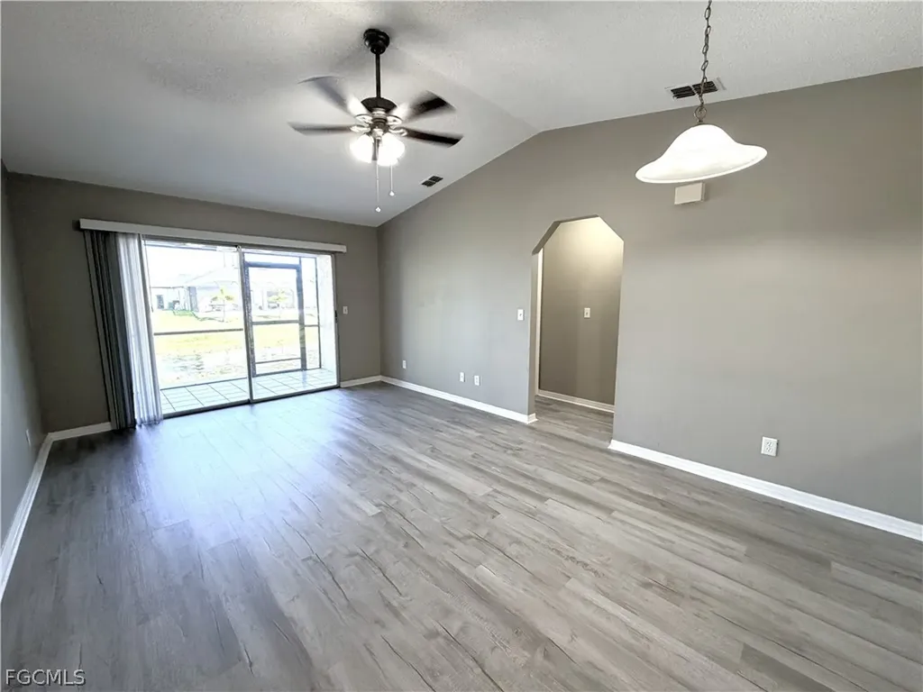 823 Gleason Parkway Cape Coral FL 33914