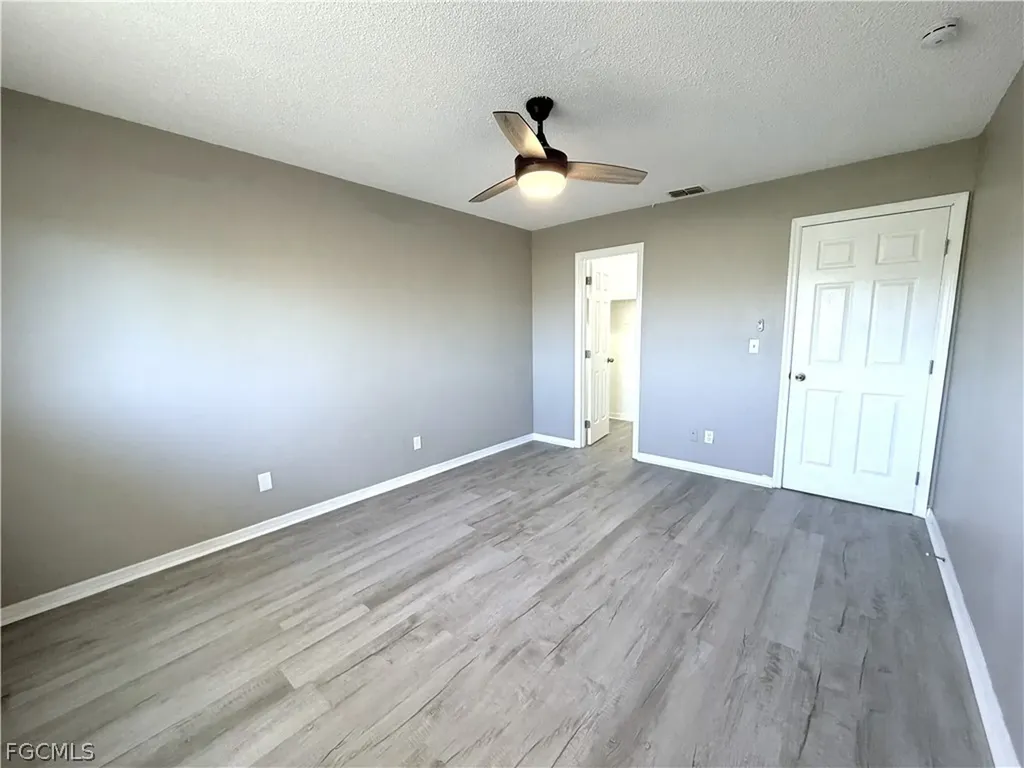 823 Gleason Parkway Cape Coral FL 33914