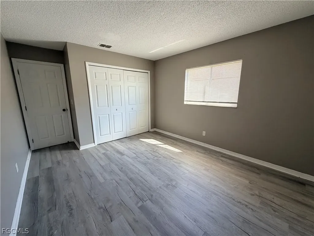 823 Gleason Parkway Cape Coral FL 33914
