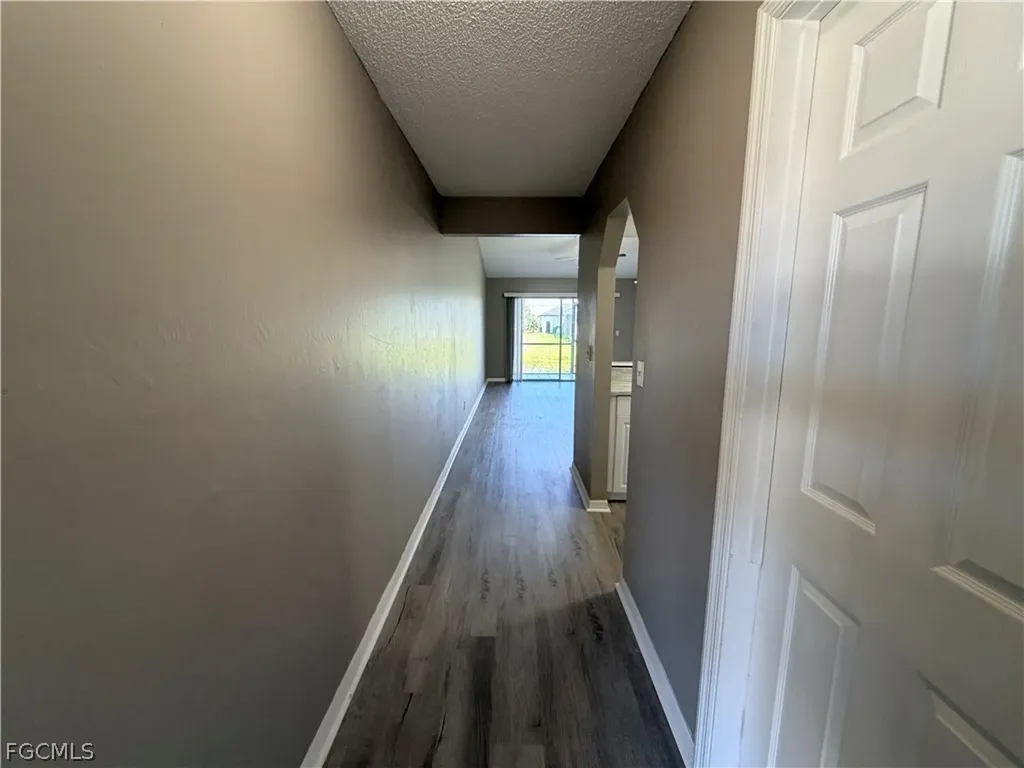 823 Gleason Parkway Cape Coral FL 33914