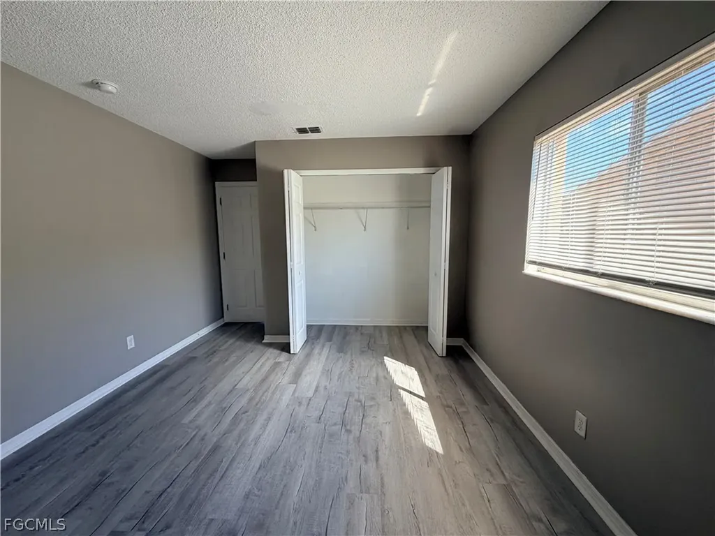 823 Gleason Parkway Cape Coral FL 33914